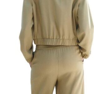 Zara pants khaki size small.